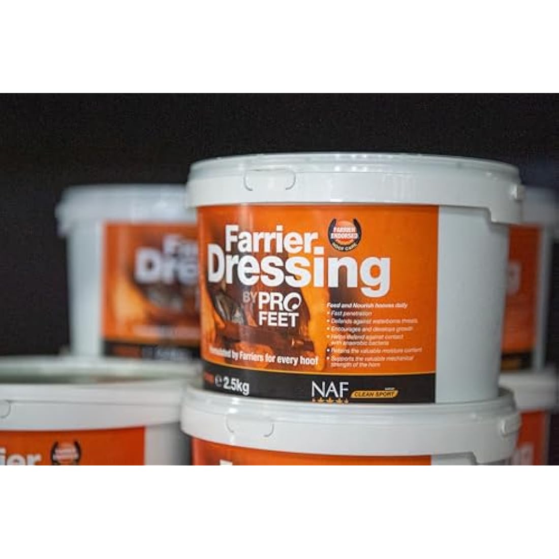 NAF Profeet Farrier Hoof Dressing – 2.5kg Daily Hoof Conditioner