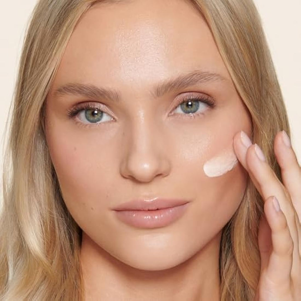 Charlotte Tilbury Unisex Healthy Glow – Hydrating Tinted Moisturizer 40ml