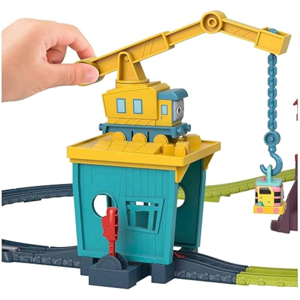 Thomas & Friends Motorized Train Set | Carly & Sandy 18-Piece Playset