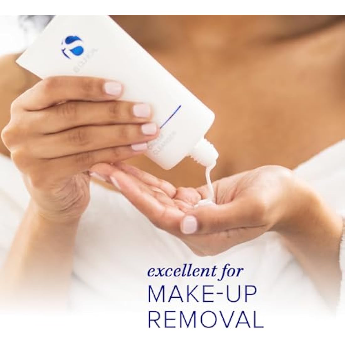 iS CLINICAL Cream Cleanser – Hydrating and Gentle Makeup Remover