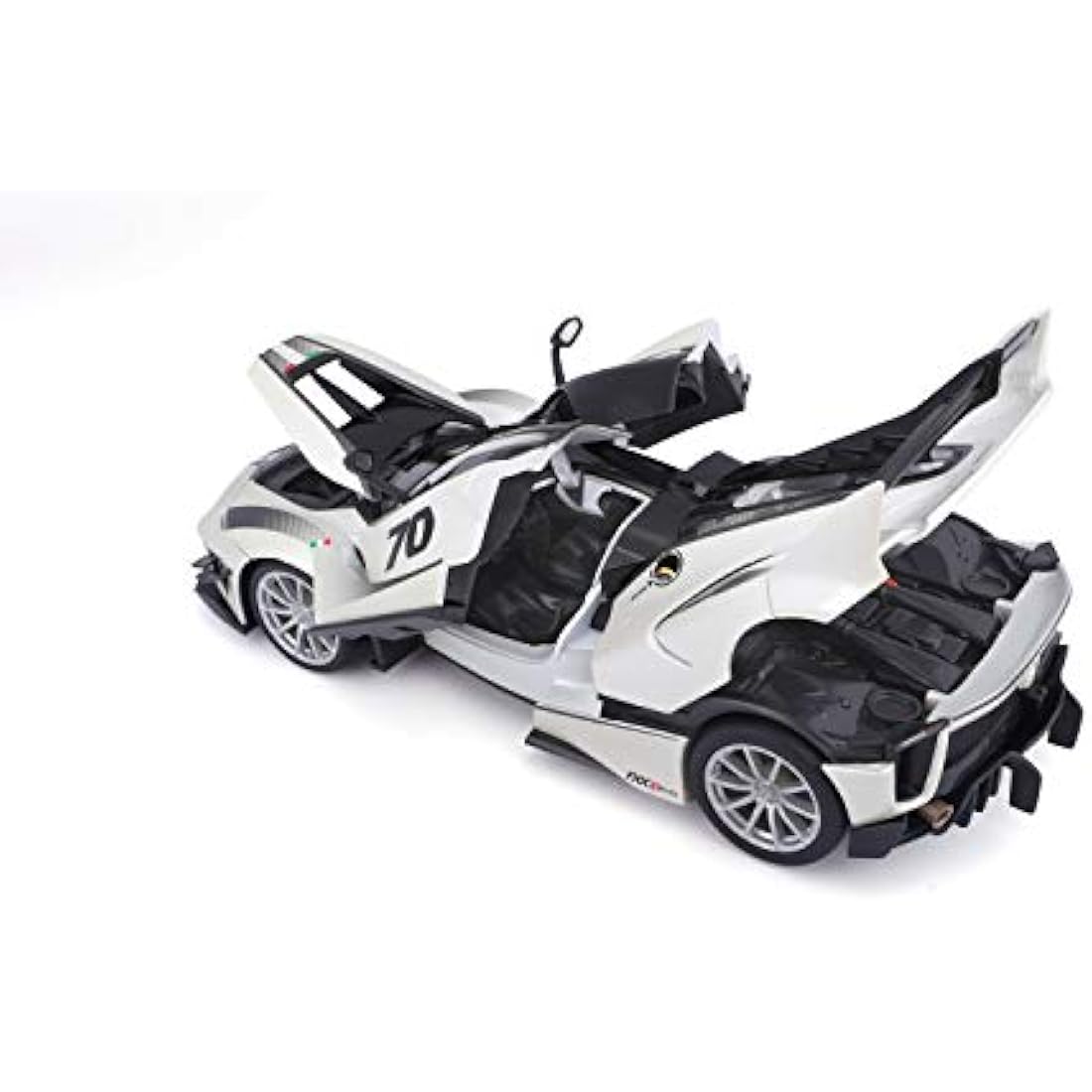 Bburago Ferrari FXX K Evoluzione Diecast Model Car – 1:18 Scale Replica