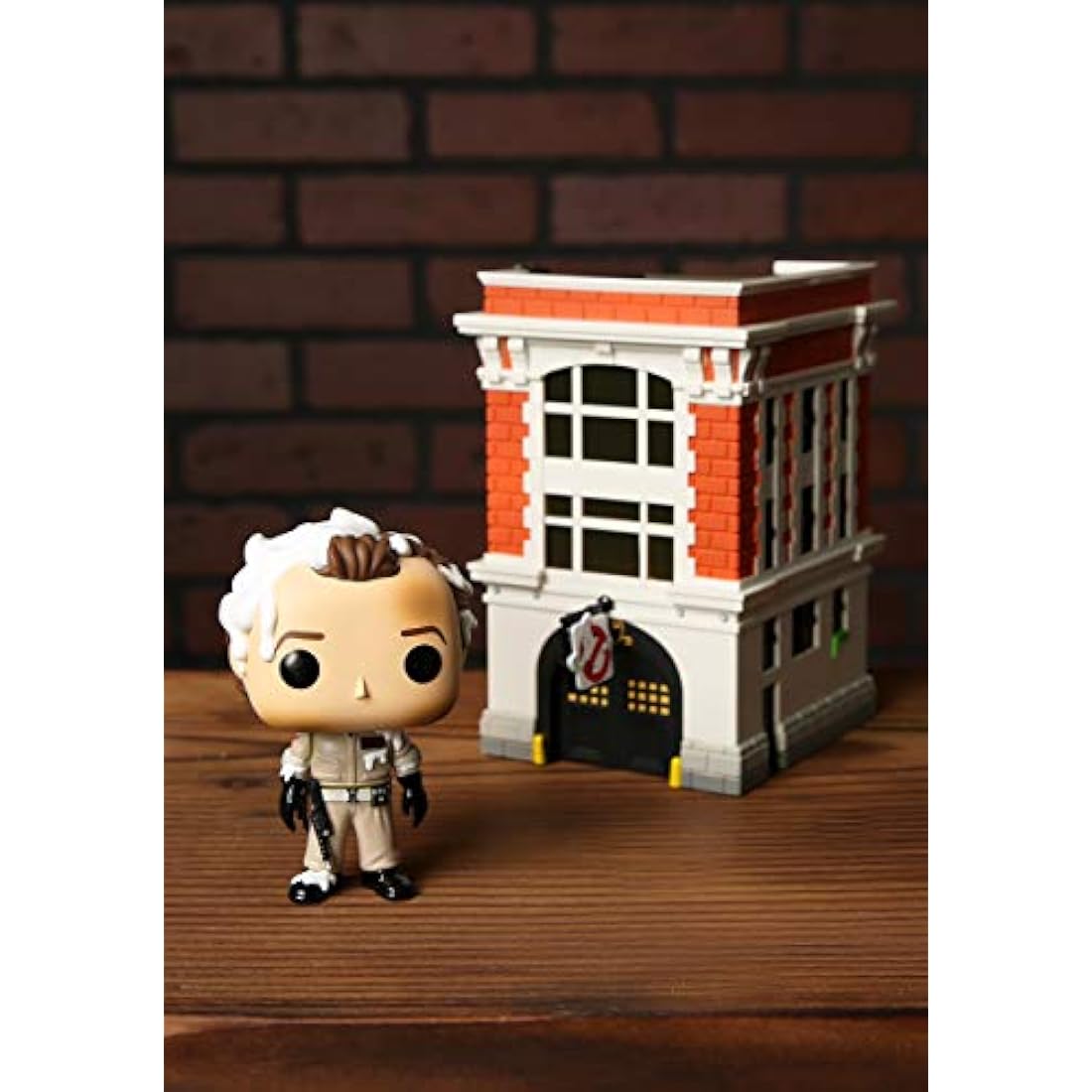 Funko POP! Town: Ghostbusters – Peter Venkman with House Vinyl Figure