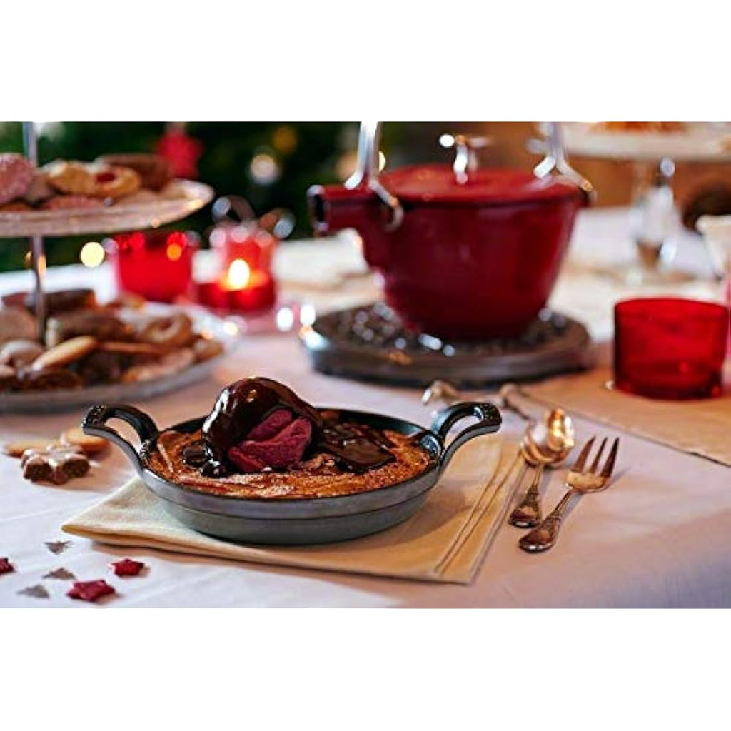Staub Round Cast Iron Oven Dish - 20cm Matte Black Induction Cookware