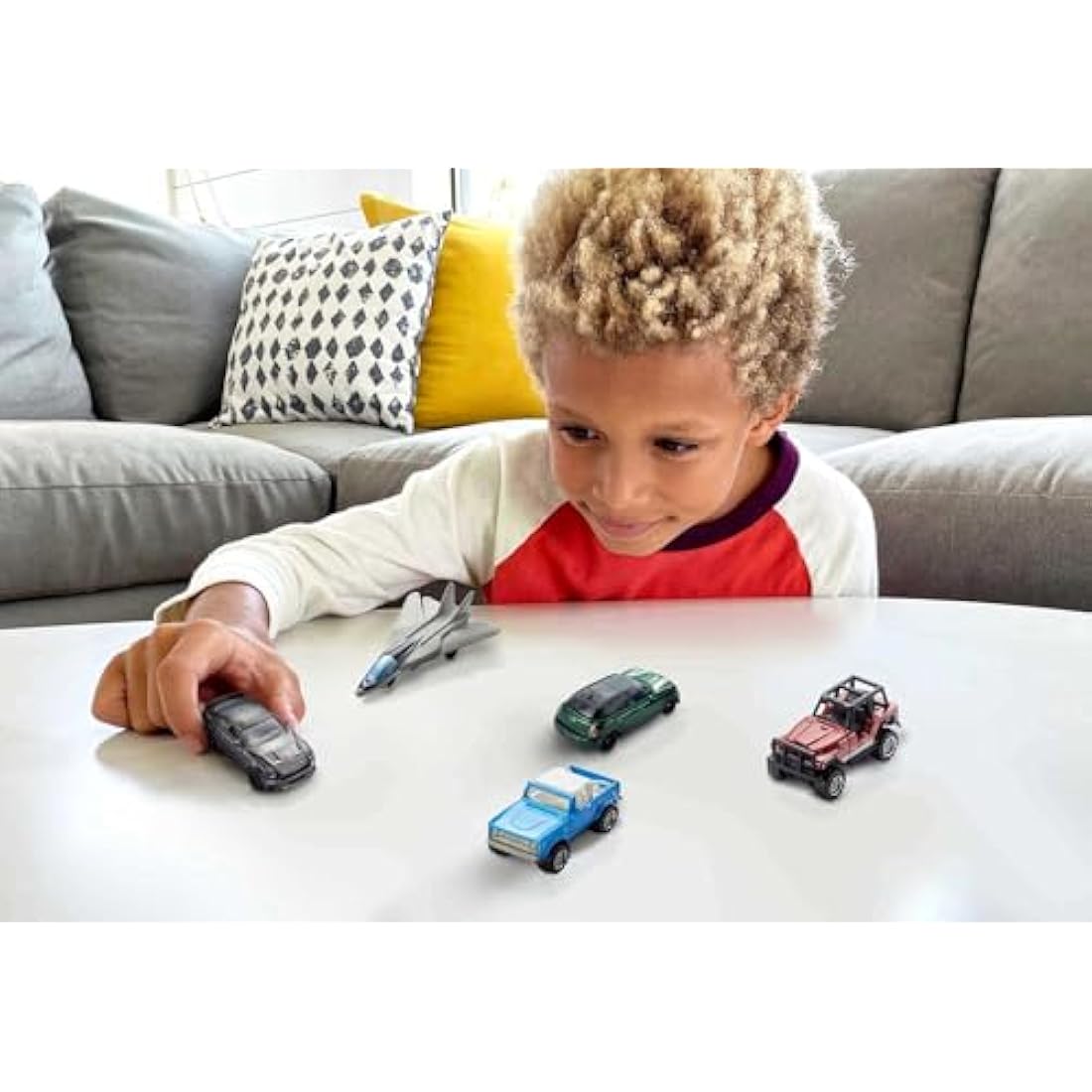 Matchbox 5-Pack Die-Cast Toy Cars | 1:64 Scale Real-World Replicas
