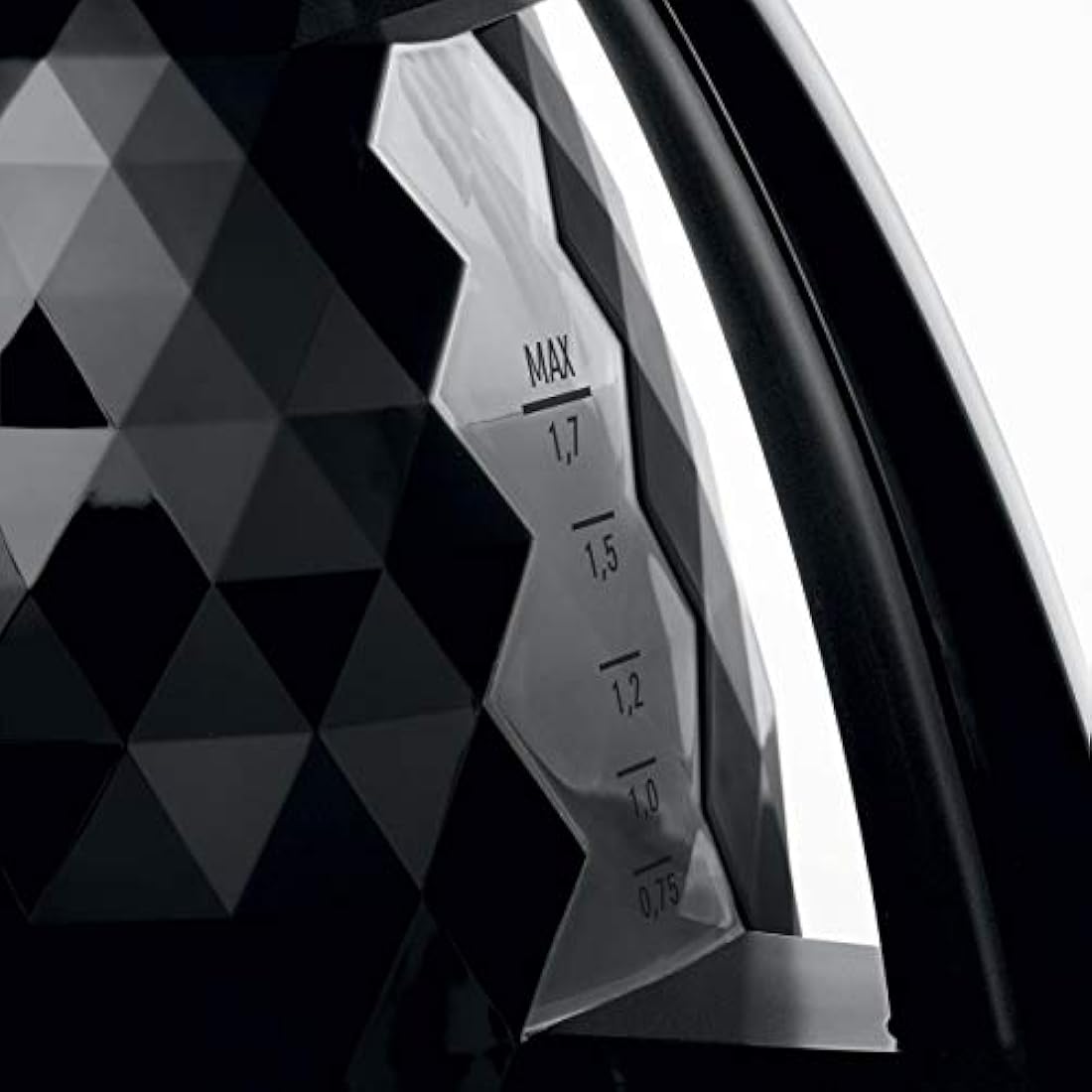 De'Longhi Brillante Electric Kettle – 1.7L Fast Boil White & Chrome