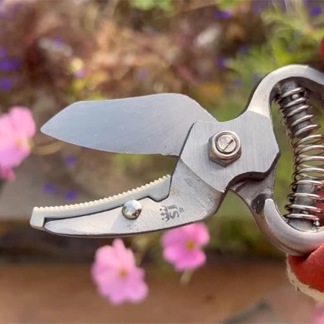 Spear & Jackson Carbon Steel Bypass and Anvil Secateurs Set – 2 Pack