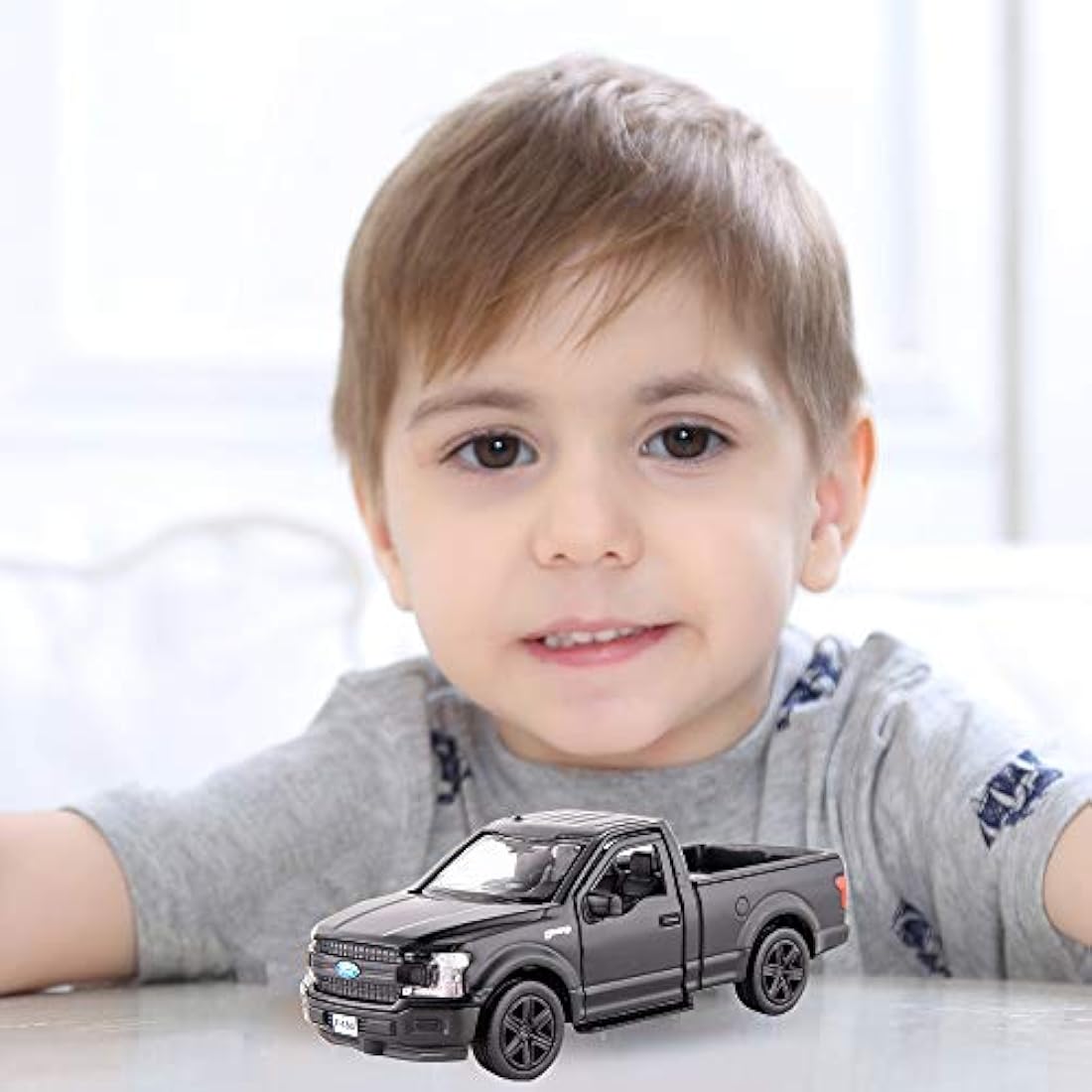 RMZ City Ford F150 Pickup Truck – 1:36 Scale Diecast Pull Back Toy Car