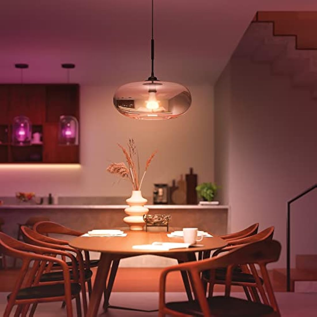 Philips Hue Smart LED Bulb – 100W 1600lm E27 White & Colour Ambiance