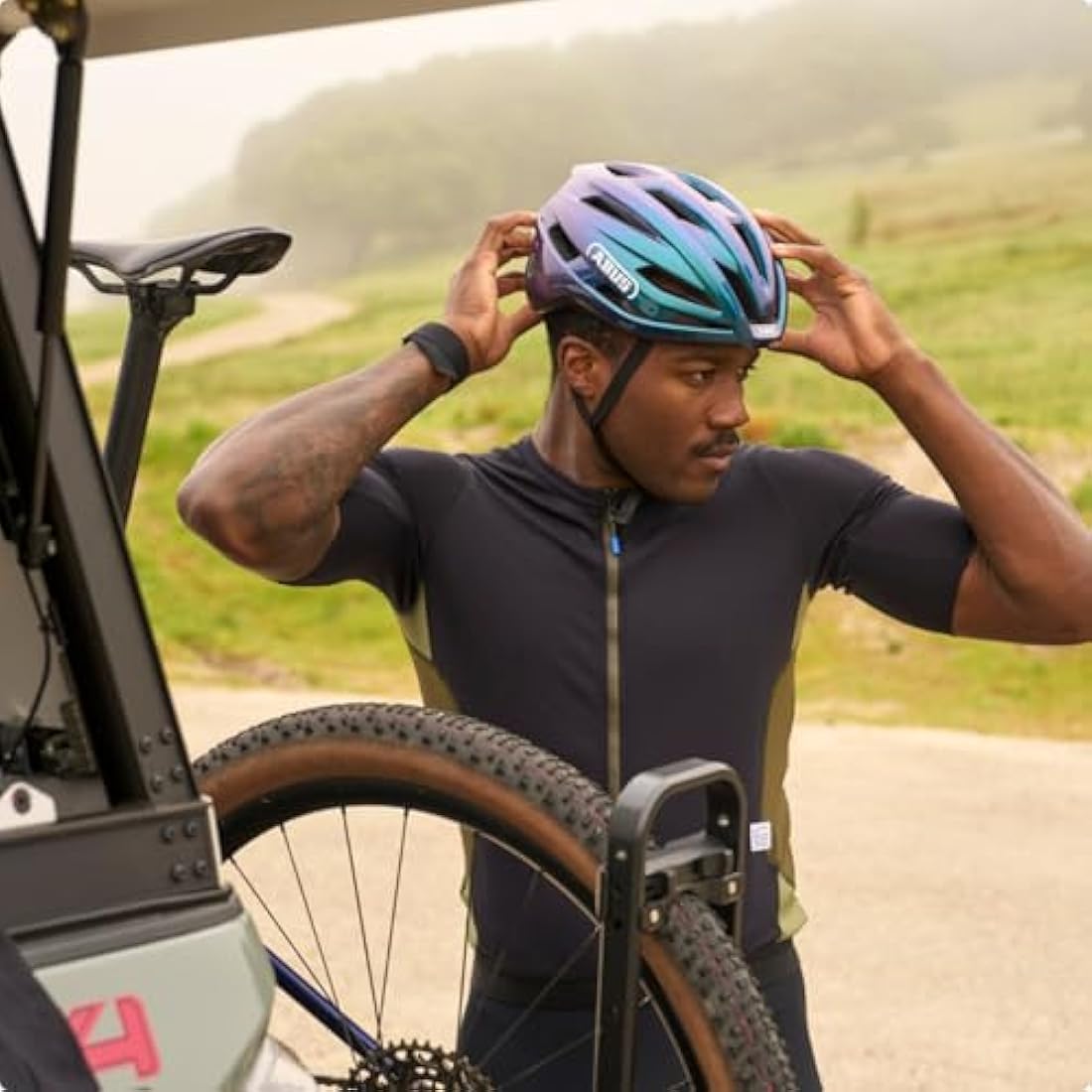 ABUS StormChaser ACE Road Bike Helmet – Lightweight Racing Bicycle Helmet
