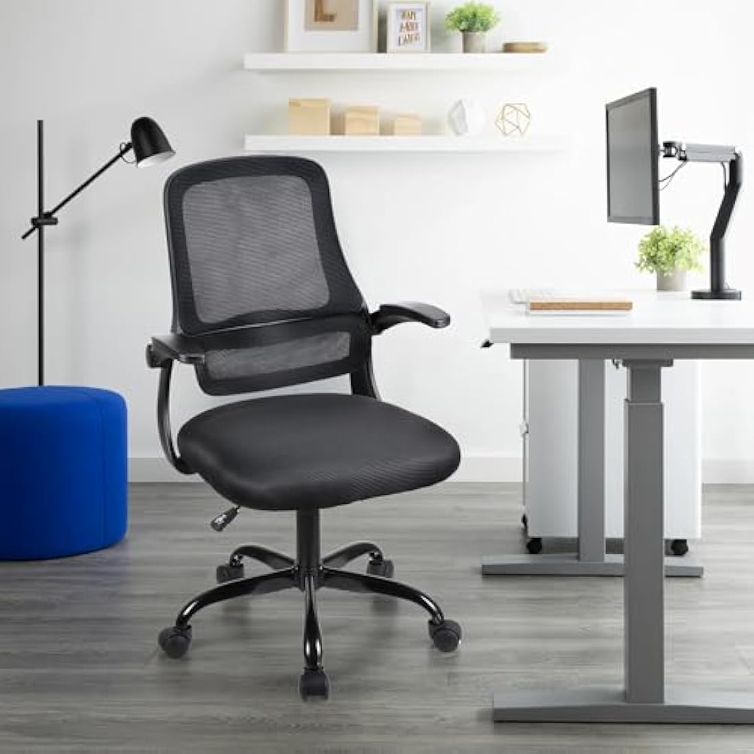T-THREE Ergonomic Mesh Office Chair – Swivel Desk Seat with Lumbar Support