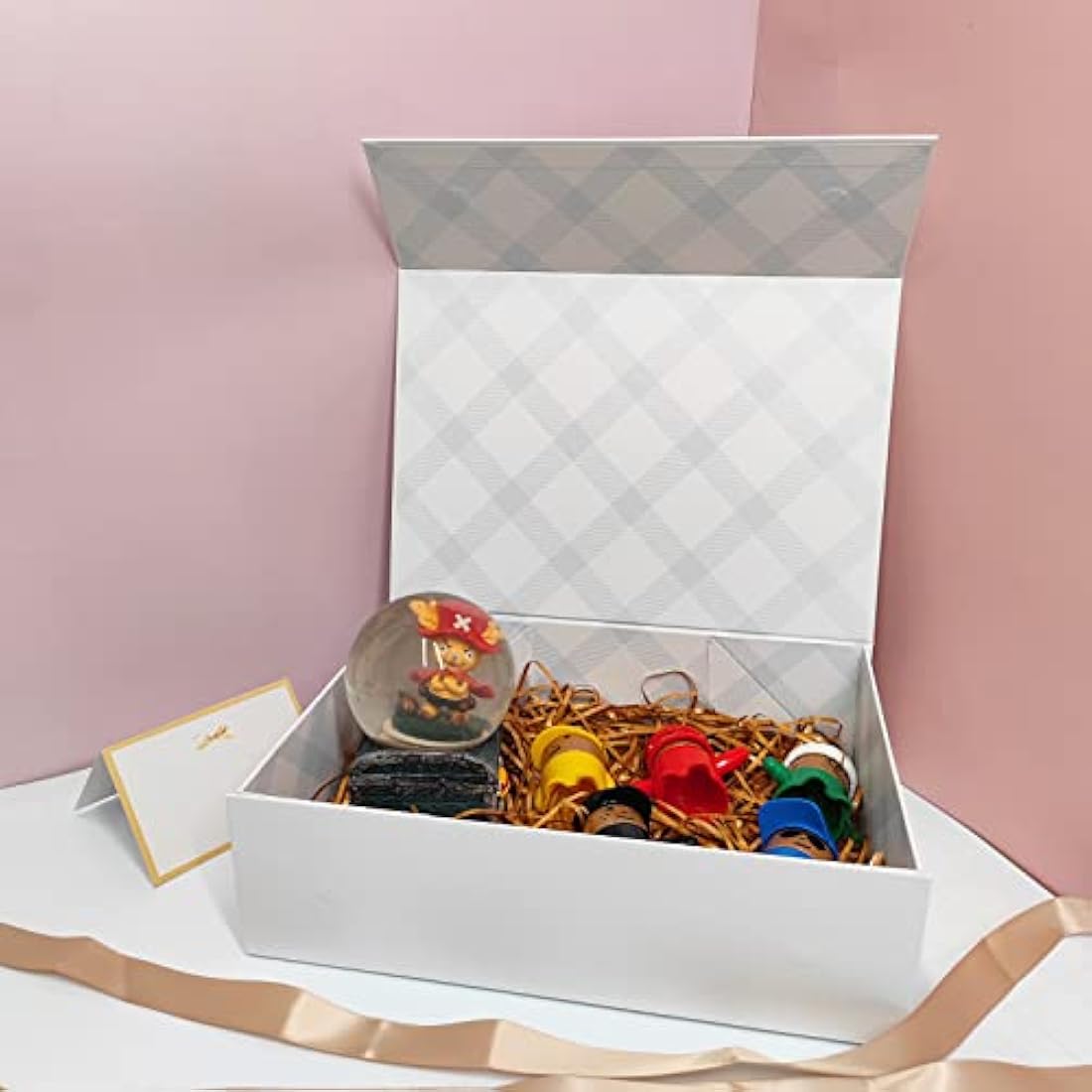 Tekhoho White Magnetic Gift Box with Ribbon and Plaid Lining – 33x24x10cm