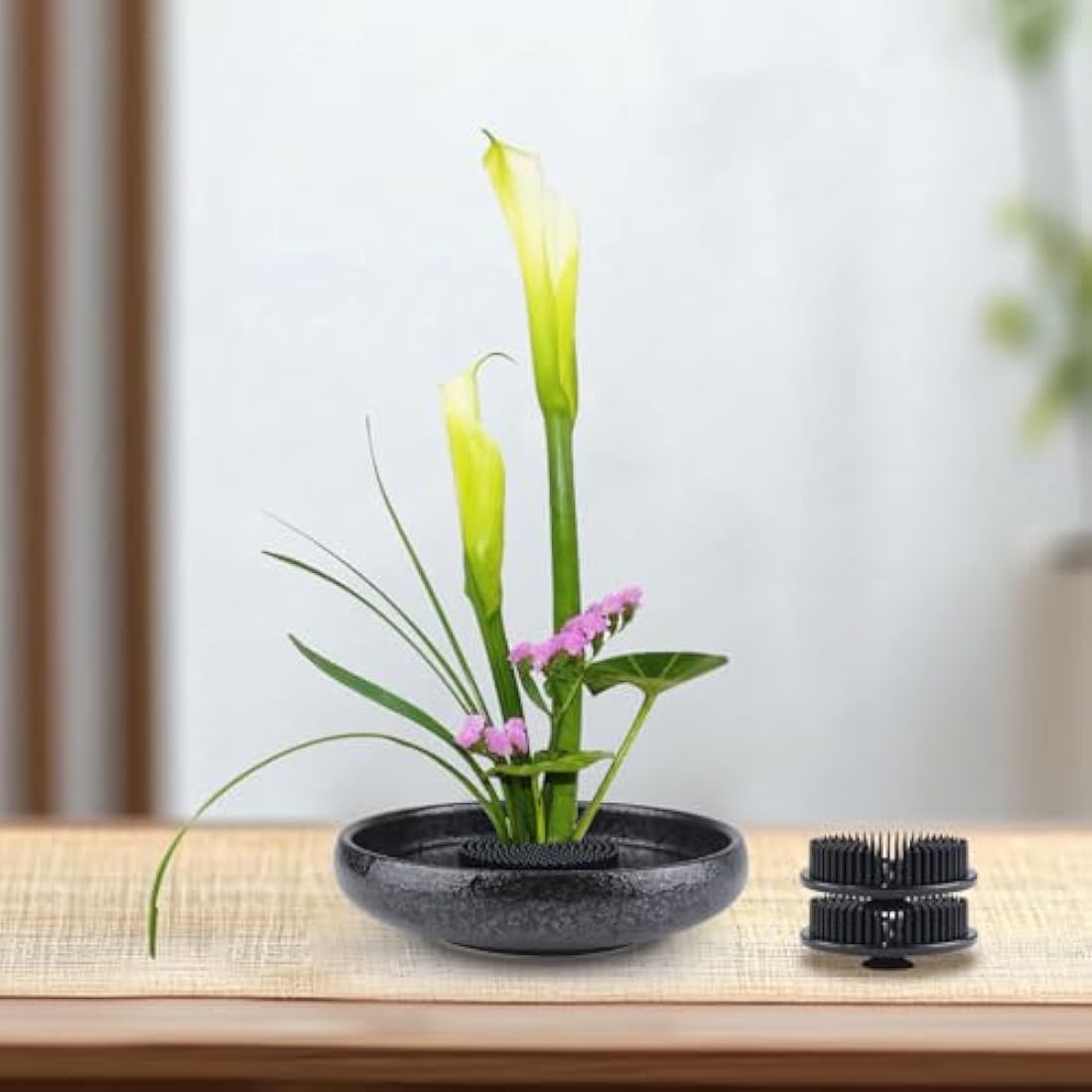 WANDIC Round Black Plastic Flower Frog – 4 Pcs Ikebana Kenzan Holder