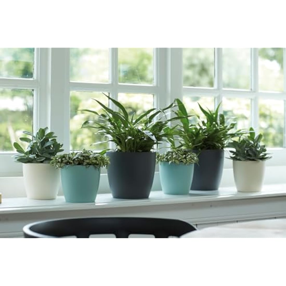 Elho Brussels Round Indoor Flower Pot – Recycled Plastic – White 22cm