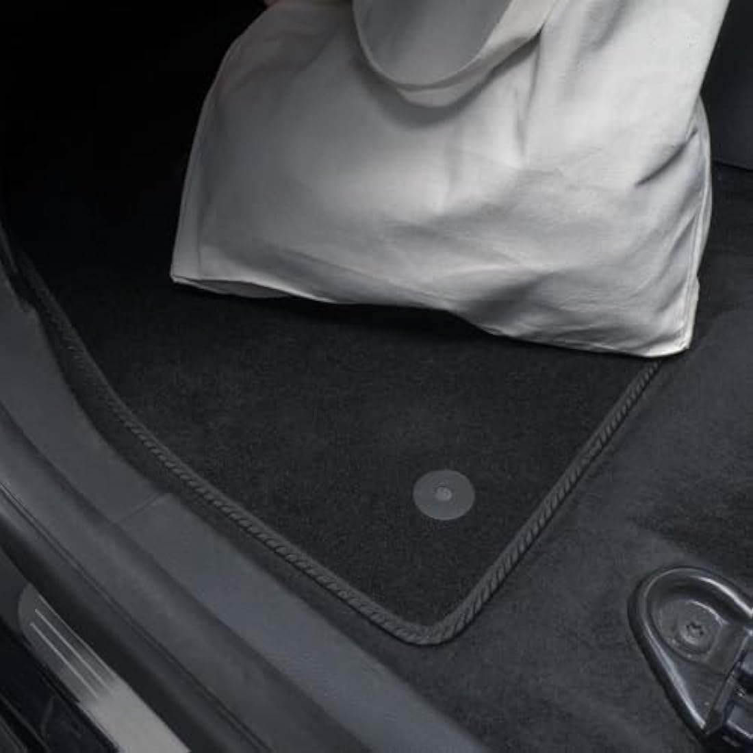 Jolof Store Seat Alhambra (2010+) Tailored Carpet Car Mats | 7 Seat Set