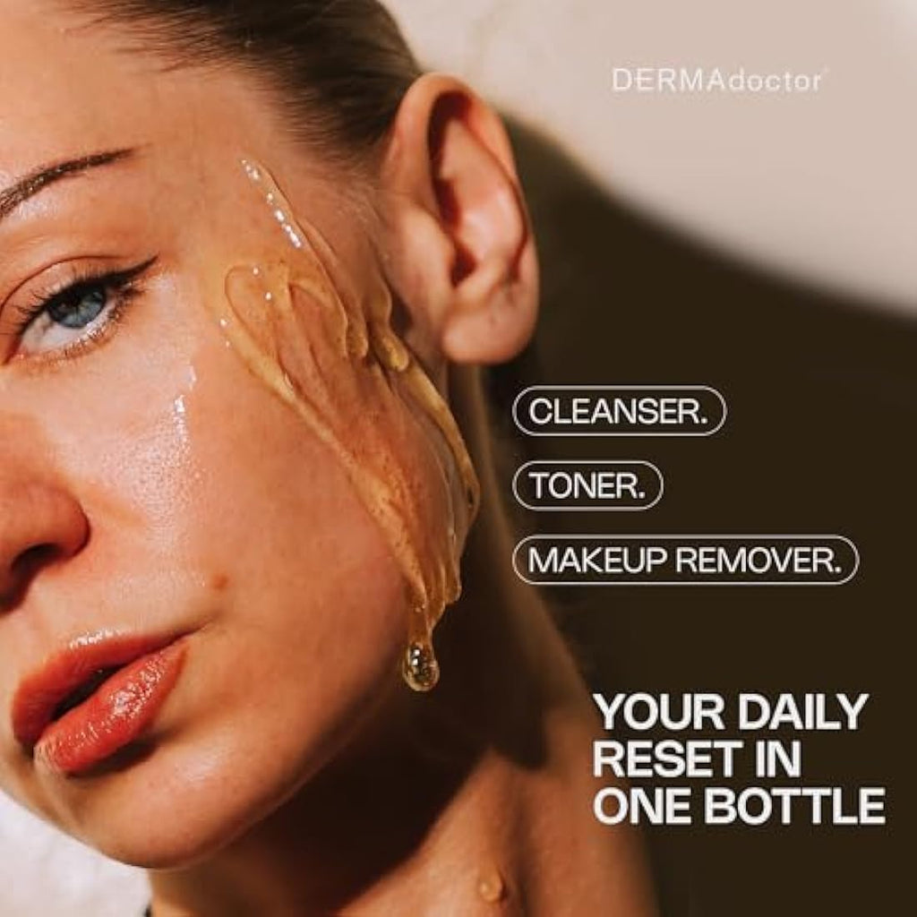 DERMAdoctor Kakadu C Vitamin C Face Wash – Brightening Cleanser 210ml