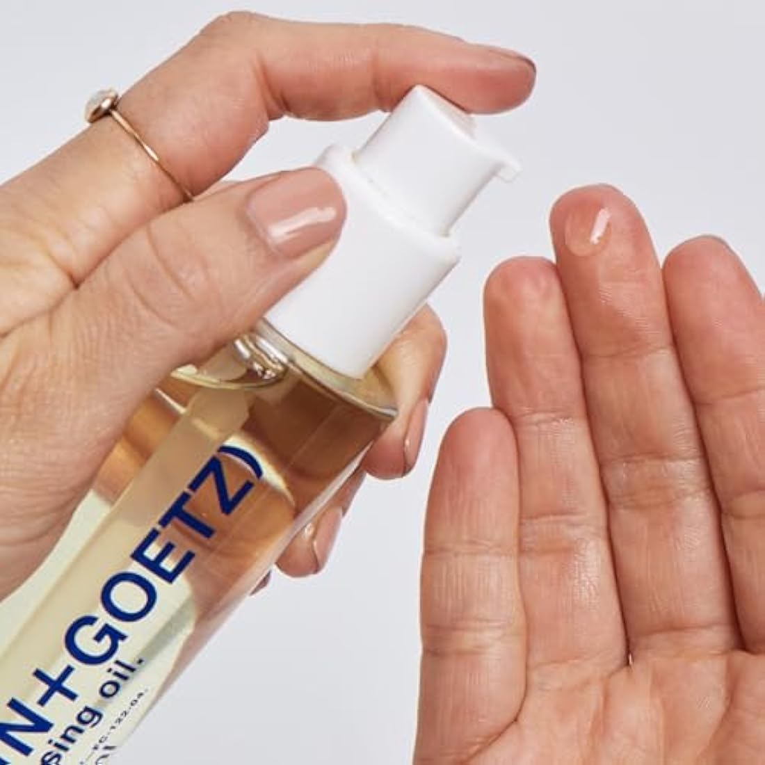 Malin + Goetz Facial Cleansing Oil – Lavender & Eucalyptus Makeup Remover