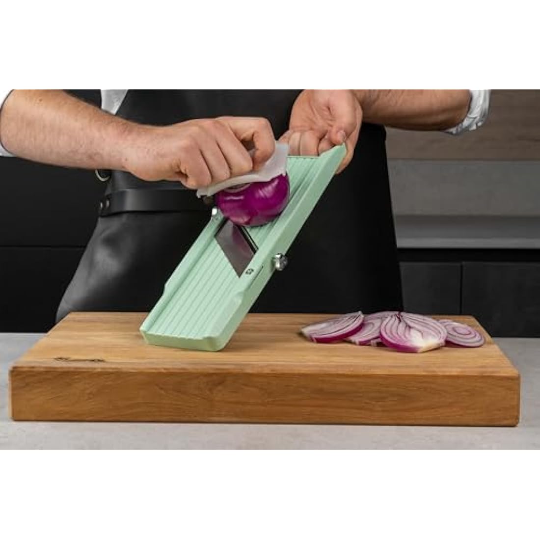 Benriner Japanese Mandoline Slicer with 3 Interchangeable Steel Blades