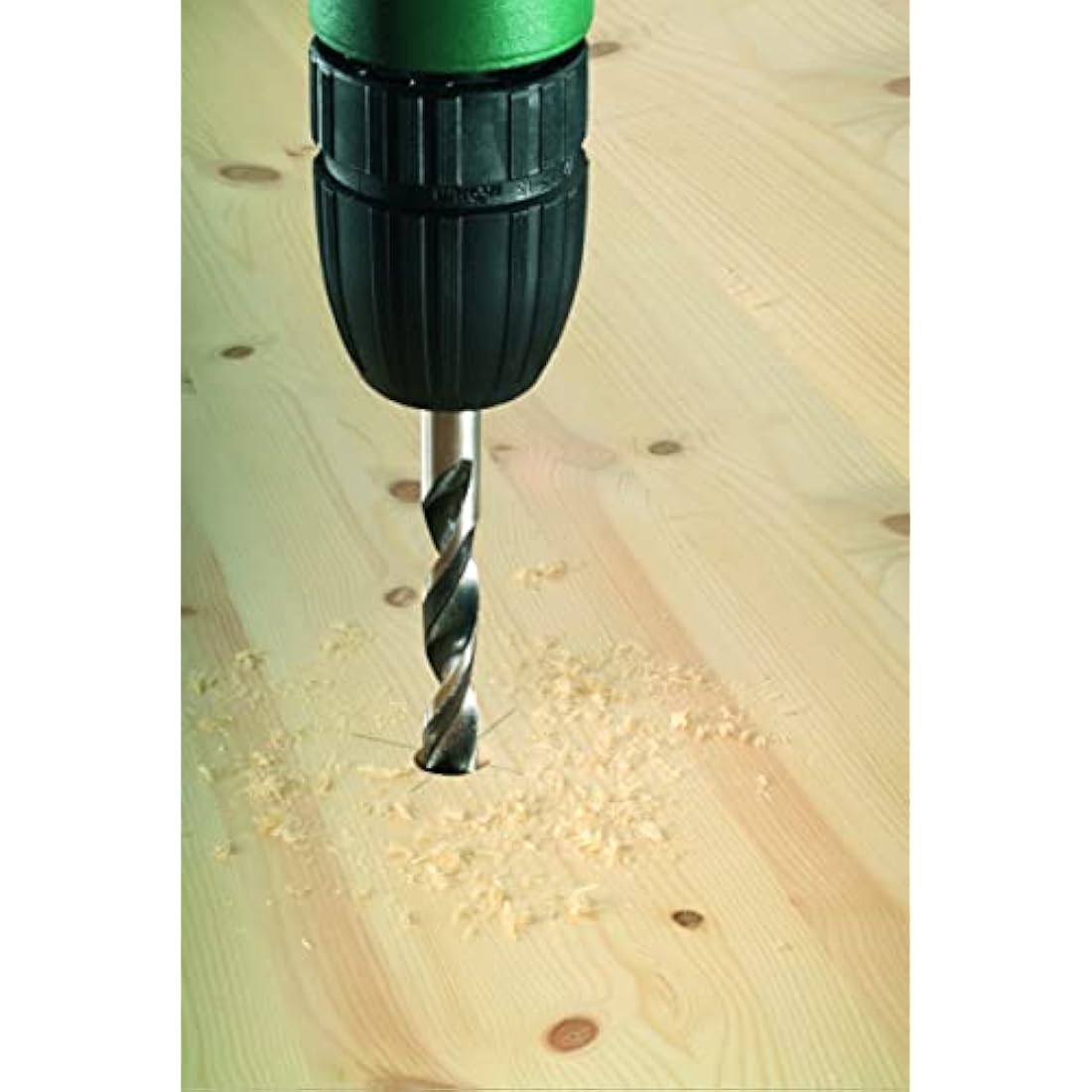 Bosch V-Line 91-Piece Titanium Drill and Screwdriver Bit Set with Ratchet
