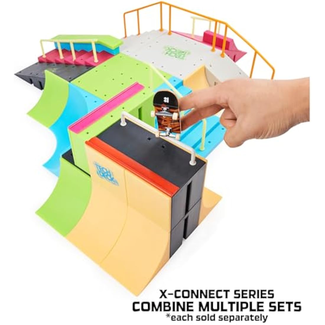 Tech Deck Big Vert Wall X-Connect Park Creator Ramp Set with Fingerboard