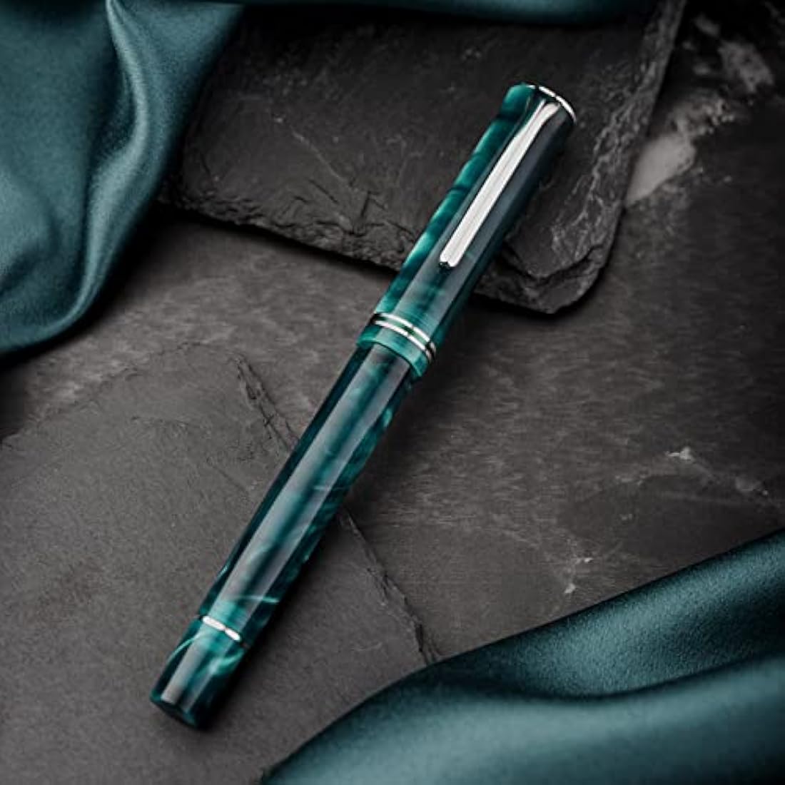 Hongdian N2 Fountain Pen – Teal Blue Acrylic Iridium Extra Fine Nib
