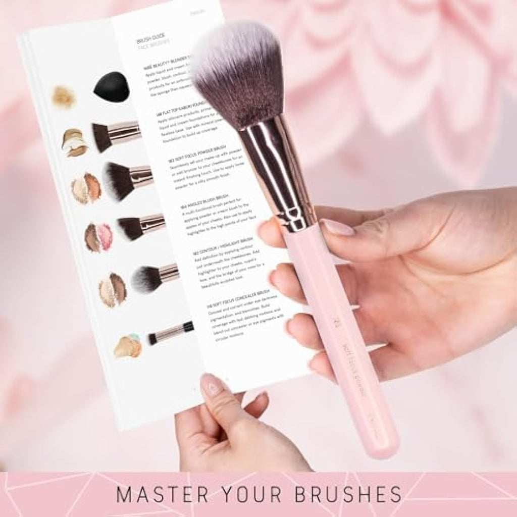 Niré Beauty 15-Piece Pink Makeup Brush Set with Case and Cleaner