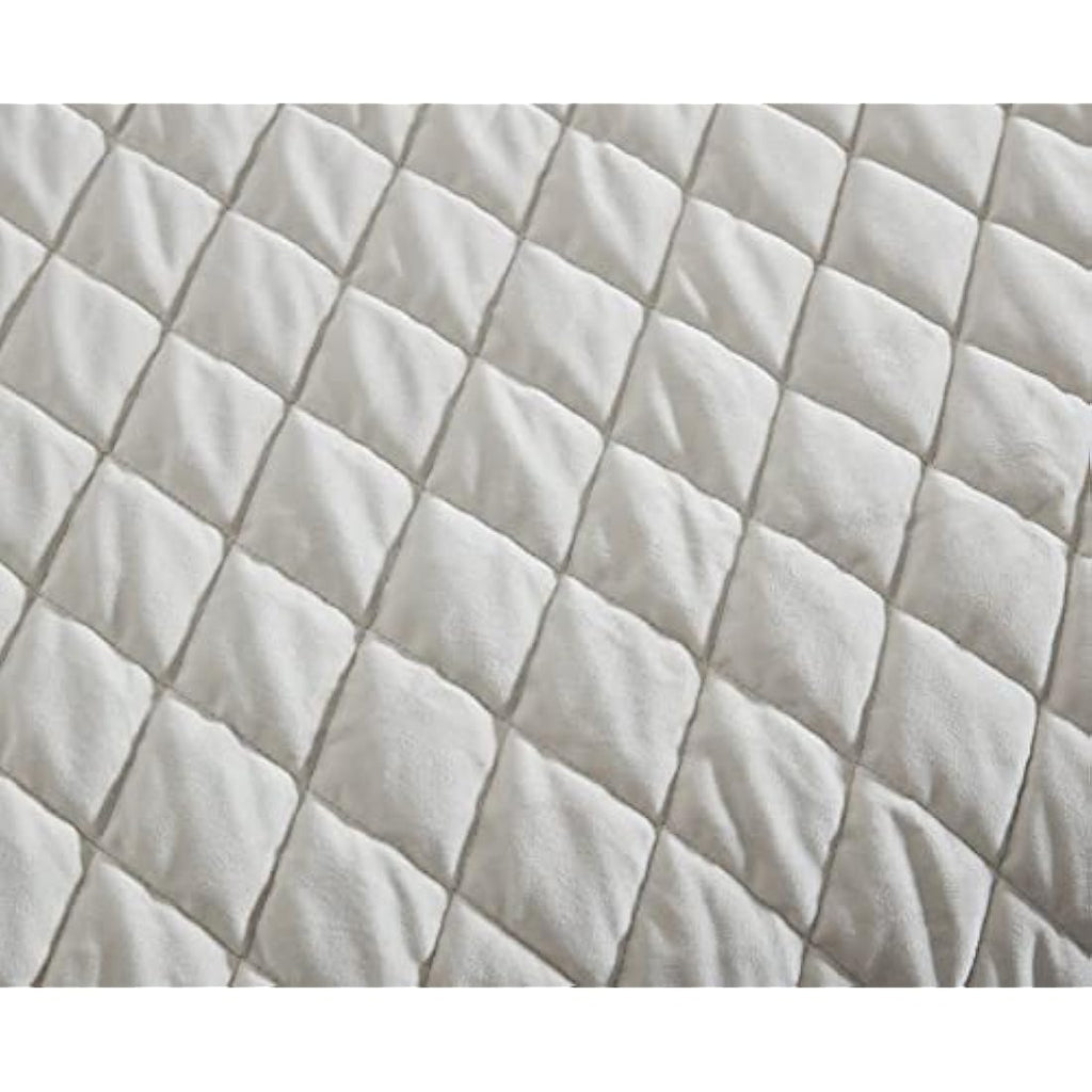Vera Wang Velvet Quilt Set – Luxury Diamond Stitch Bedding, Ivory, Queen