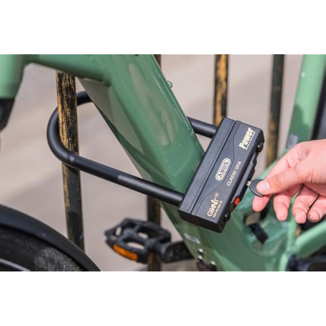 Abus 58HBIII 310 Bicycle Padlock | 16mm Hardened Steel Bike Lock