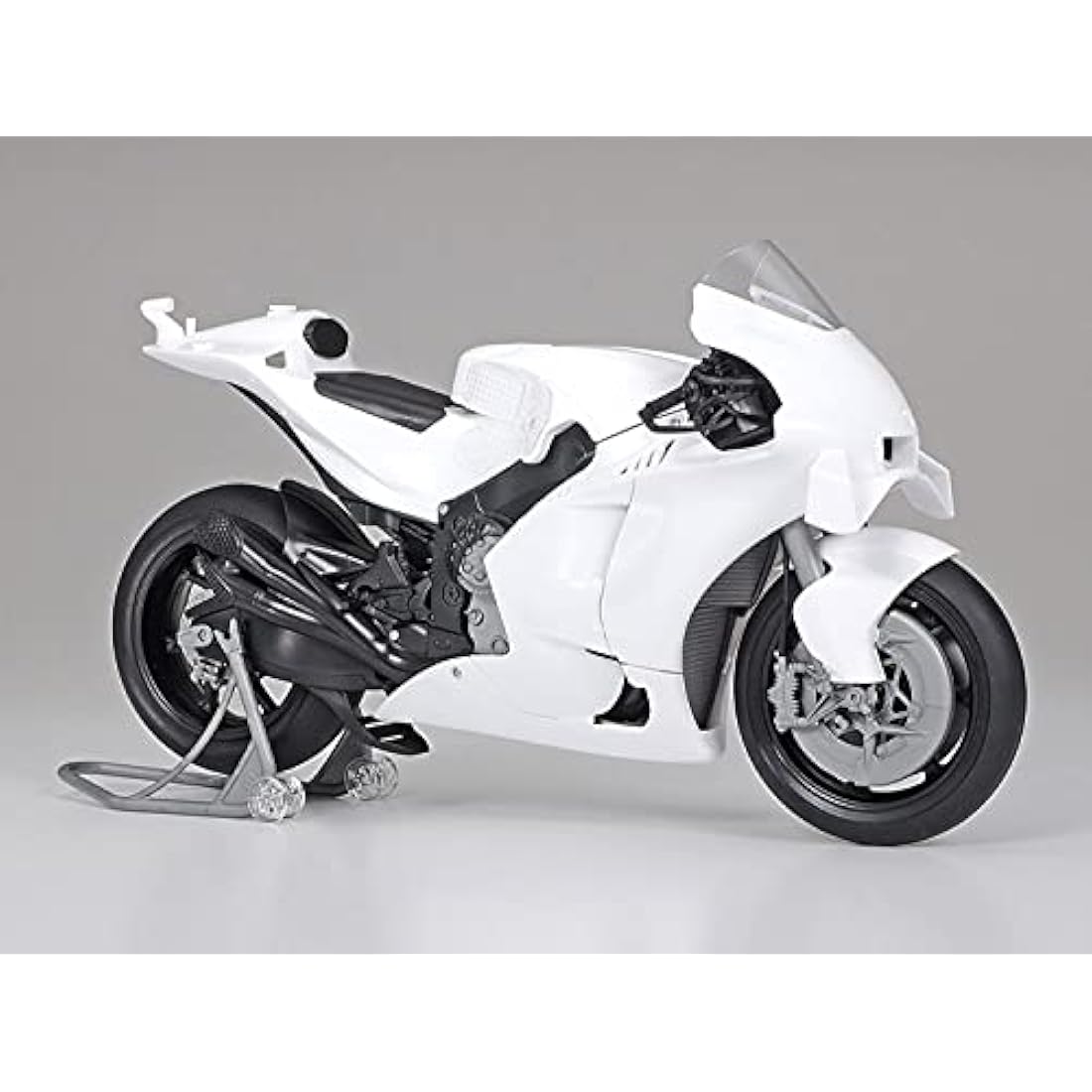Tamiya 1:12 Suzuki ECSTAR GSX-RR 2020 Model Kit – Plastic Replica