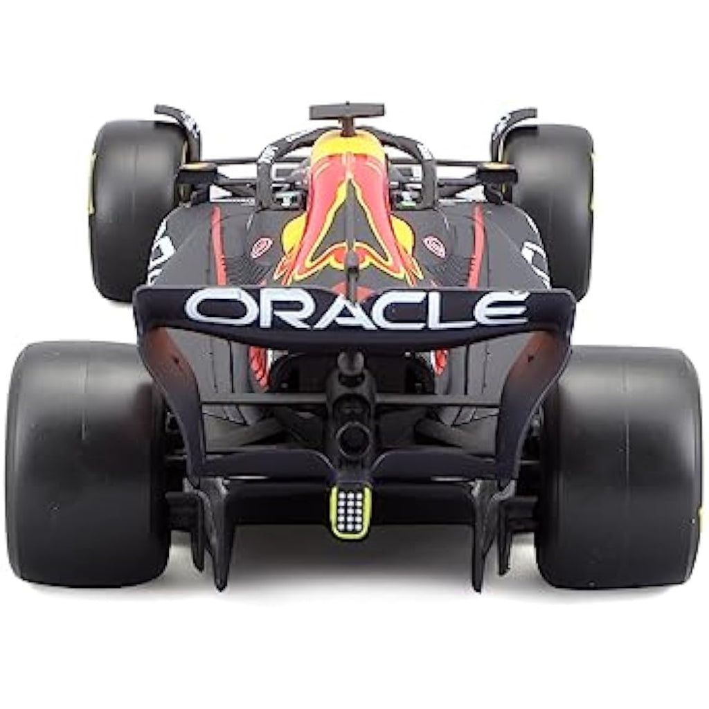 Bburago Red Bull Racing RB18 Verstappen 1:24 Die-Cast F1 Race Car