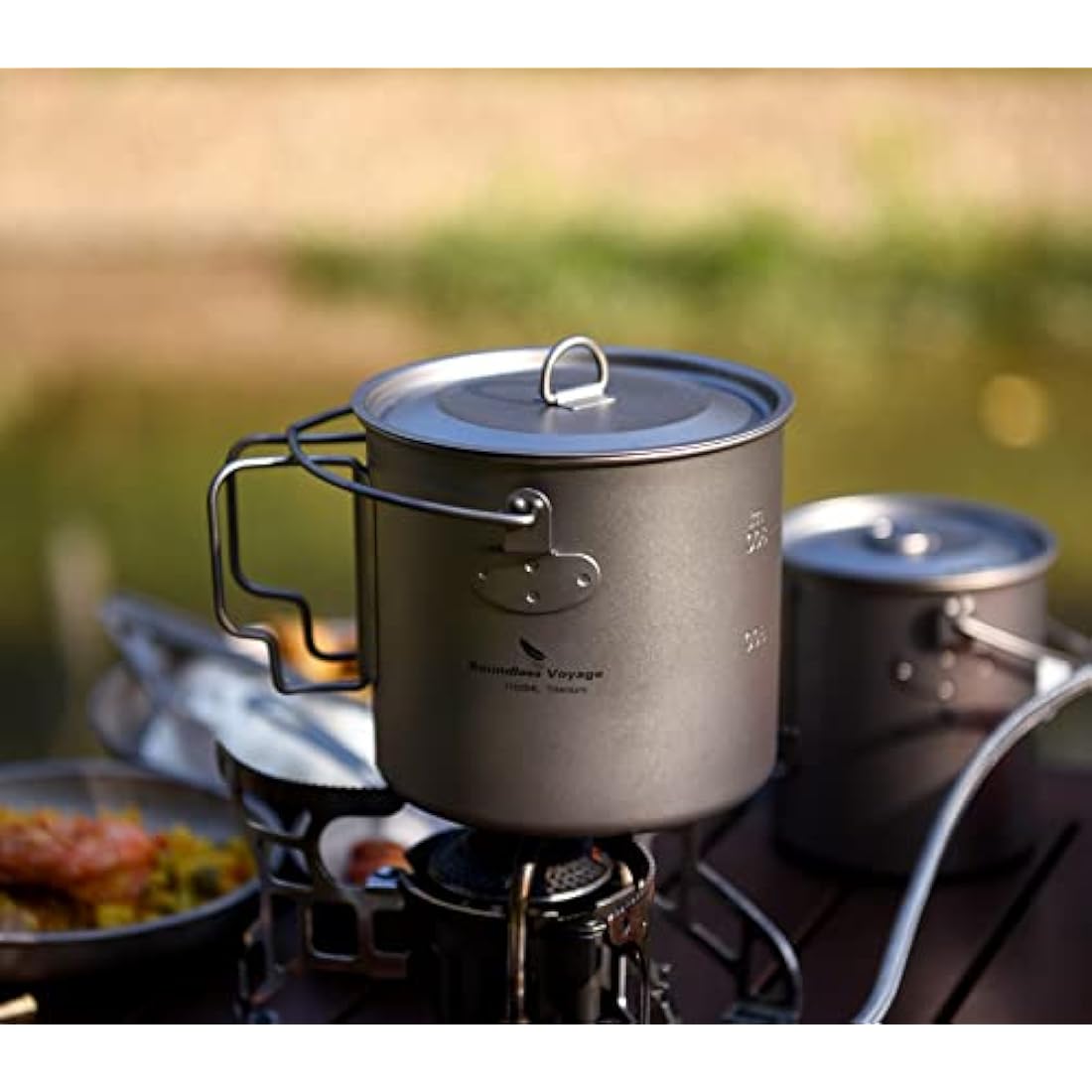 iBasingo 1100ml Titanium Mug – Ultralight Camping Cup with Lid
