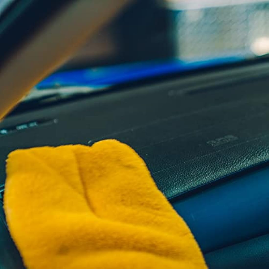 Meguiar's Ultimate Interior Detailer 450ml – Satin Finish UV Protection