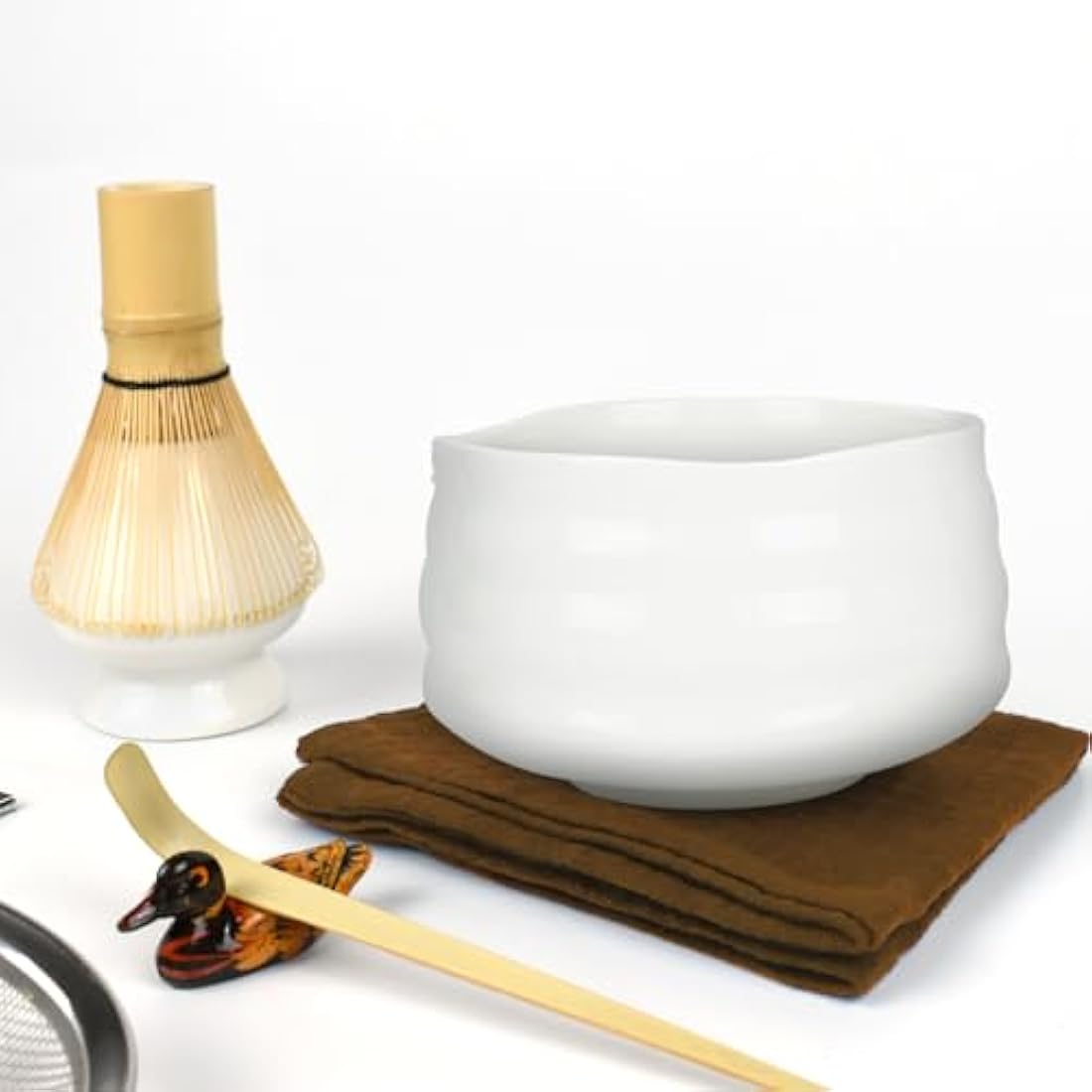 Artcome White Matcha Ceremony Kit – Bamboo Whisk and Ceramic Bowl Set