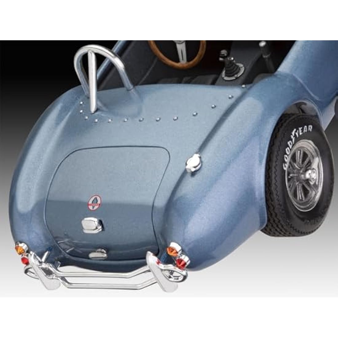 Revell '62 Shelby Cobra 289 1:25 Scale Plastic Model Kit