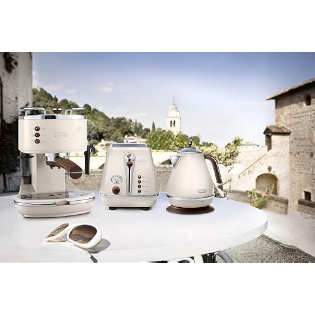 De'Longhi Icona Vintage Pump Espresso & Cappuccino Machine - Cream