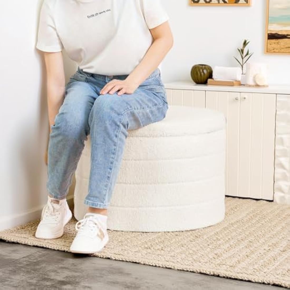 Bonlife Round Storage Ottoman – White Boucle Folding Coffee Table Stool