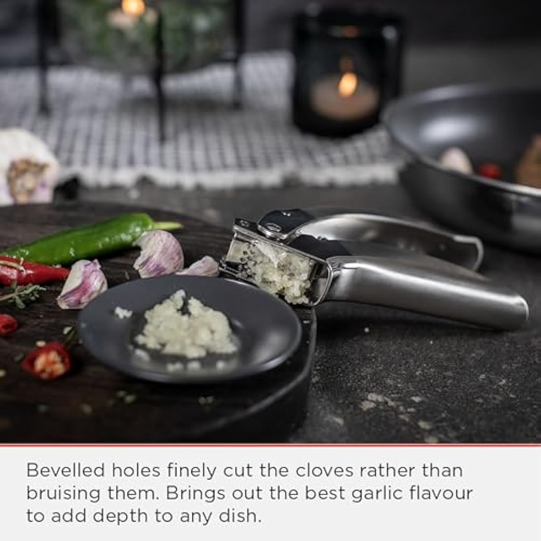 Kuhn Rikon Stainless Steel Garlic Press – Durable Ergonomic Crusher
