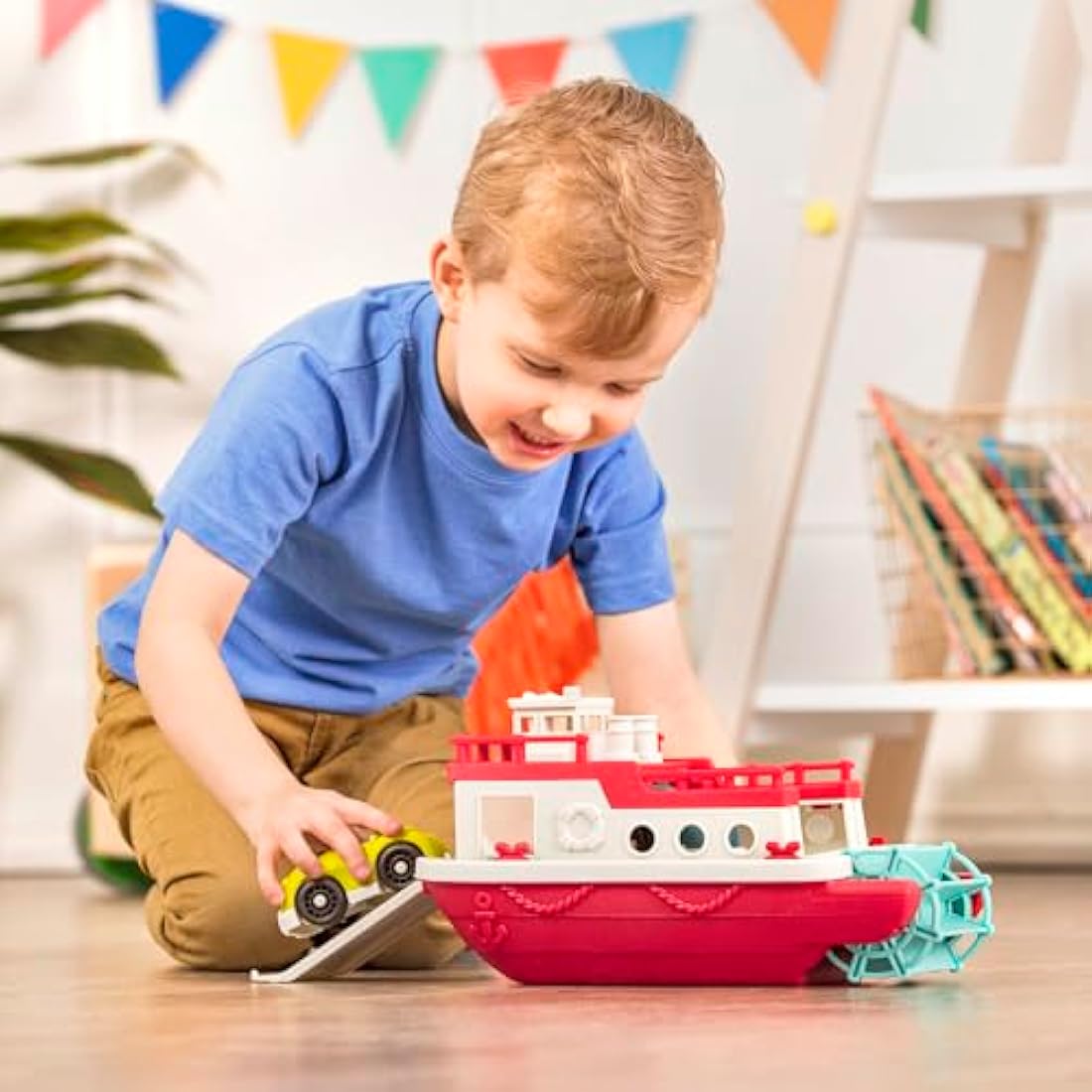Battat Wonder Wheels Ferry Boat – Floating Bath Toy with 2 Cars
