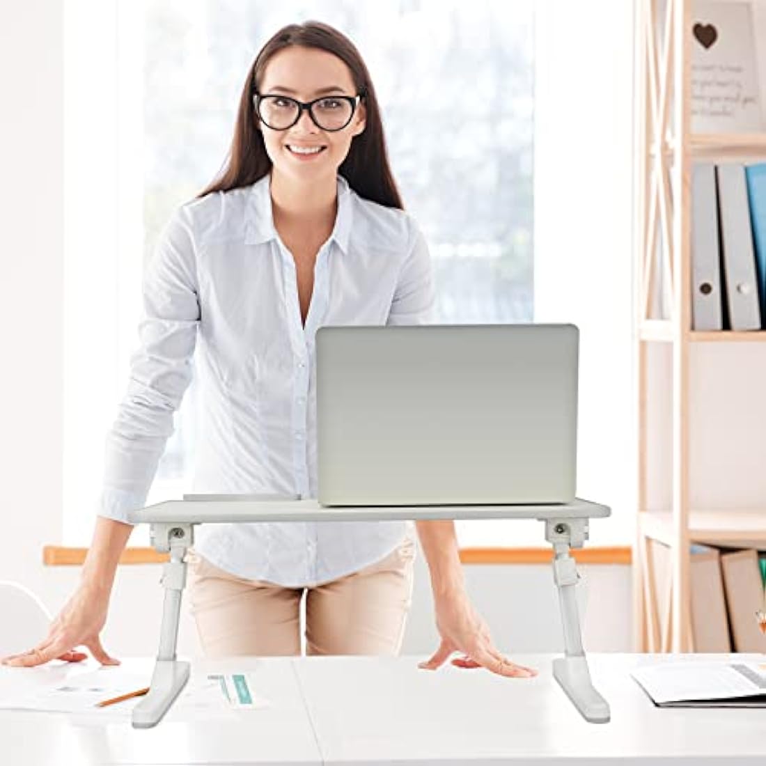 Autumndeer Adjustable Laptop Stand – Foldable Ergonomic Bed Desk