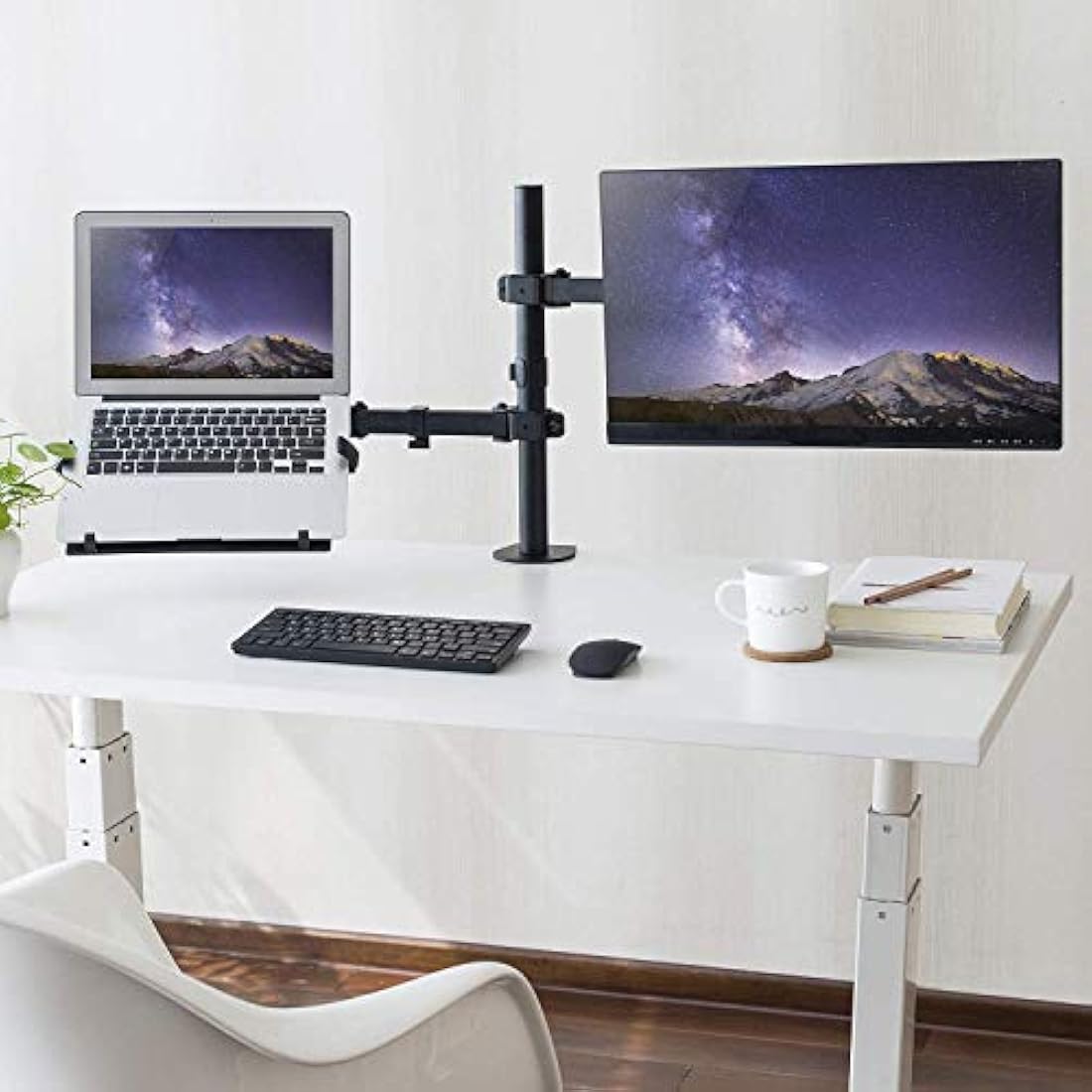 Mount Plus Laptop VESA Tray for Monitor Arms – Fits 75x75 & 100x100mm
