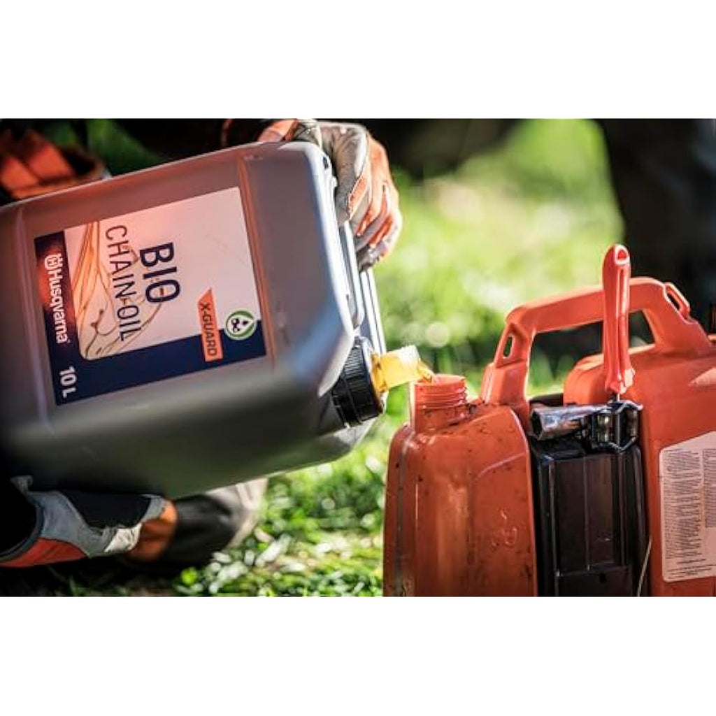 Husqvarna Combi Can – 5L Fuel & 2.5L Oil Spill-Proof Combination Canister