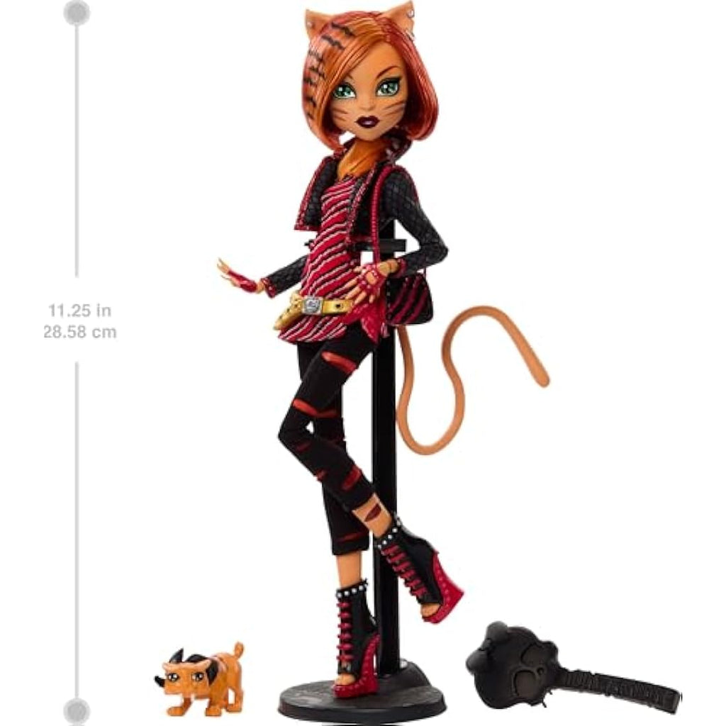 Monster High Toralei Creeproduction Doll with Pet Sweet Fangs