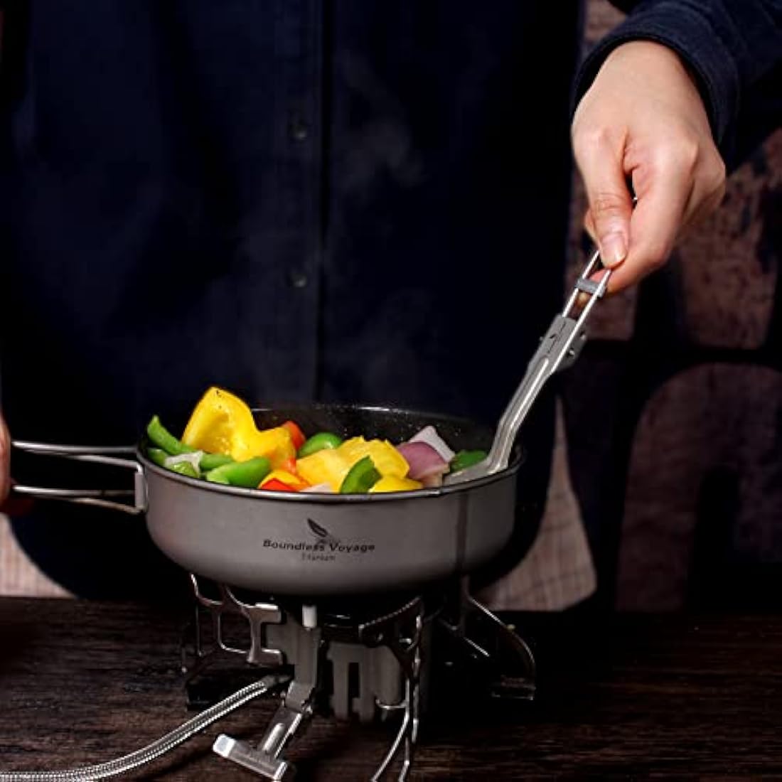 iBasingo 1000ml Titanium Camping Frying Pan with Lid & Folding Handle