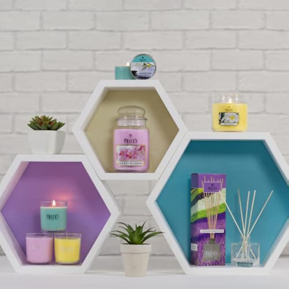 Price's Vanilla Cupcake Scented Jar Candle – 150 Hour Burn Time