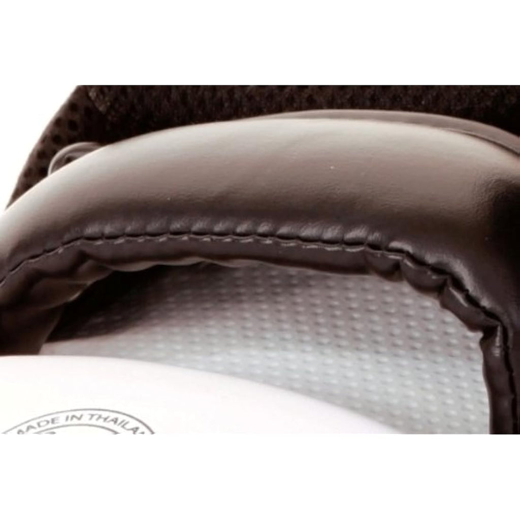 Venum Cellular 2.0 Punch Mitts – Lightweight Boxing Training Pads
