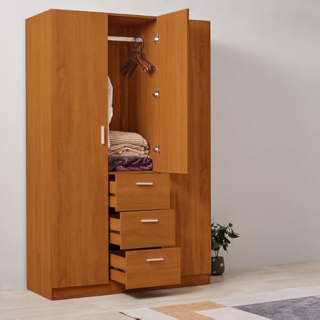 Modern Solid Pine Wood 3 Door Wardrobe with Hanging Rail – Oak