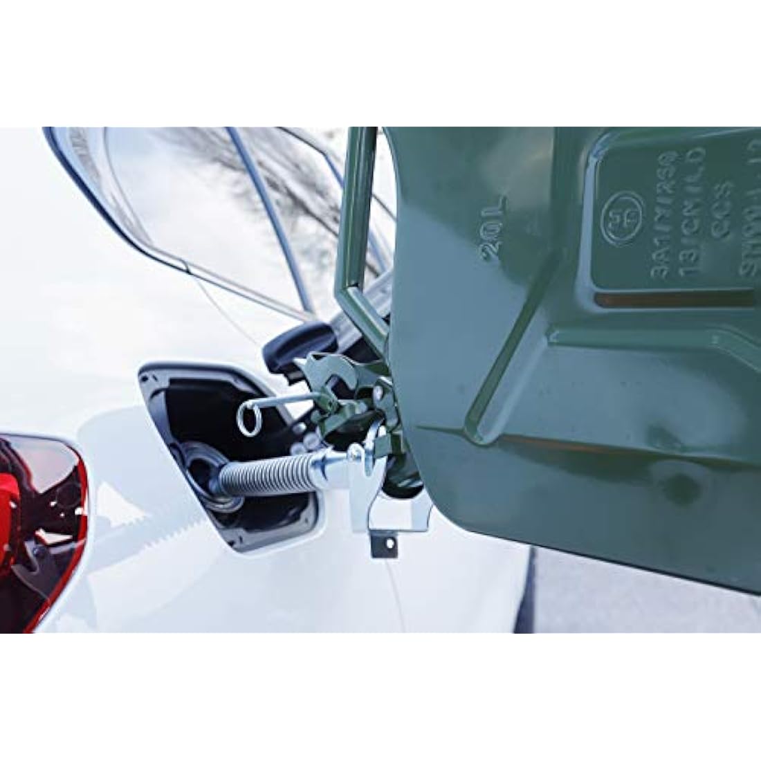 Streetwize 20L Metal Jerry Can – Green Fuel Storage for Petrol & Diesel