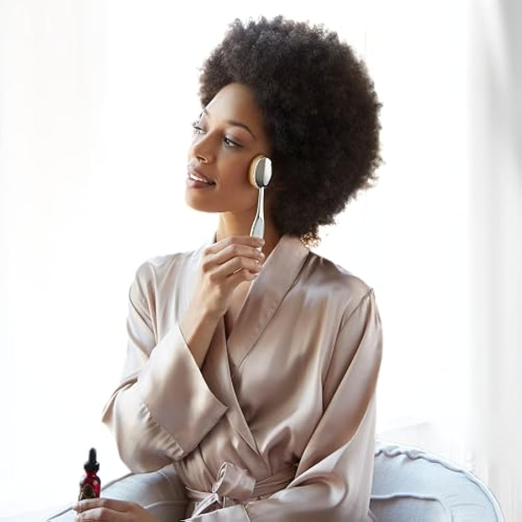 Artis Elite Mirror Oval 7 Makeup Brush | Ergonomic Foundation Tool