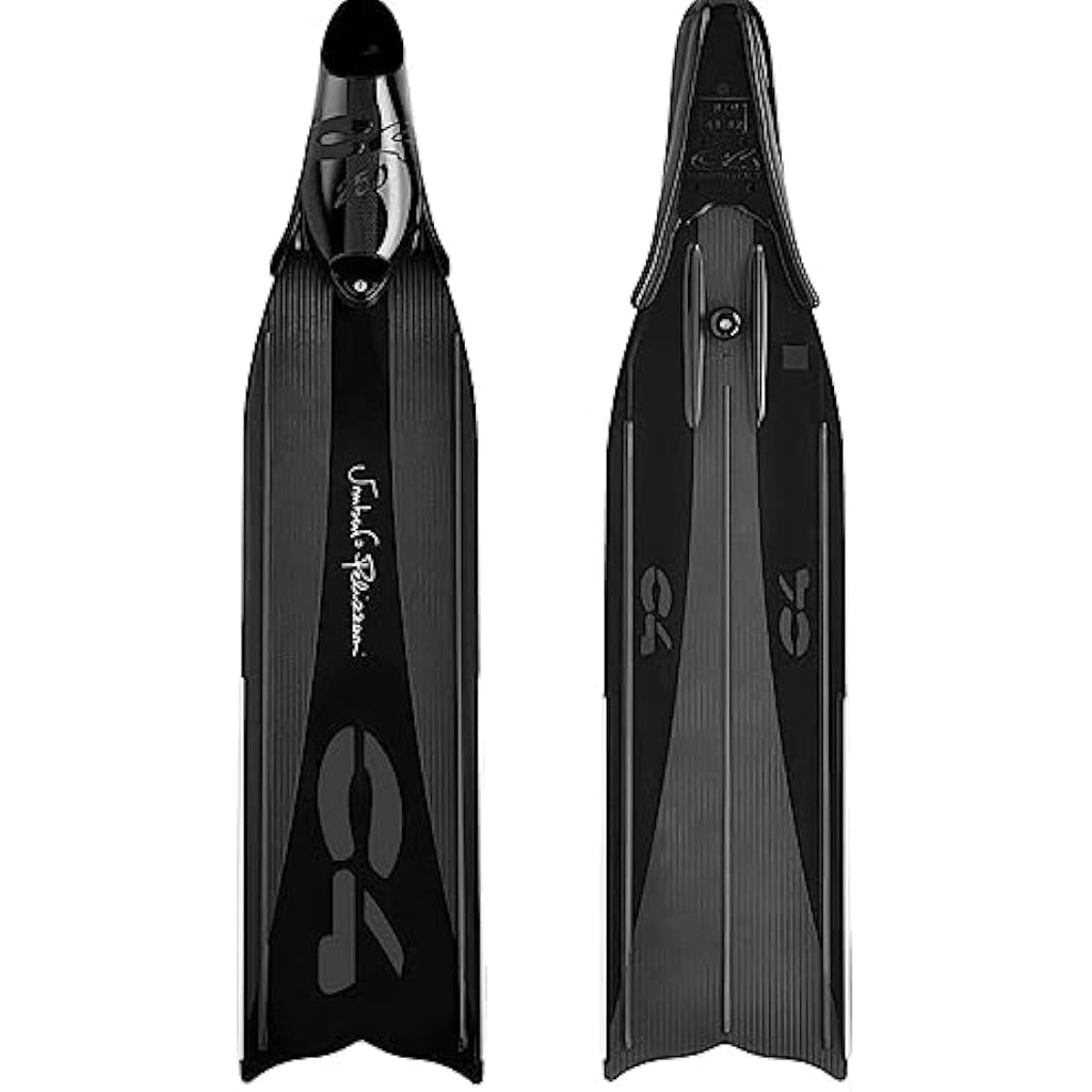 C4 Umberto Pelizzari Freediving Fins – Technopolymer Blade with 250 Foot Pocket