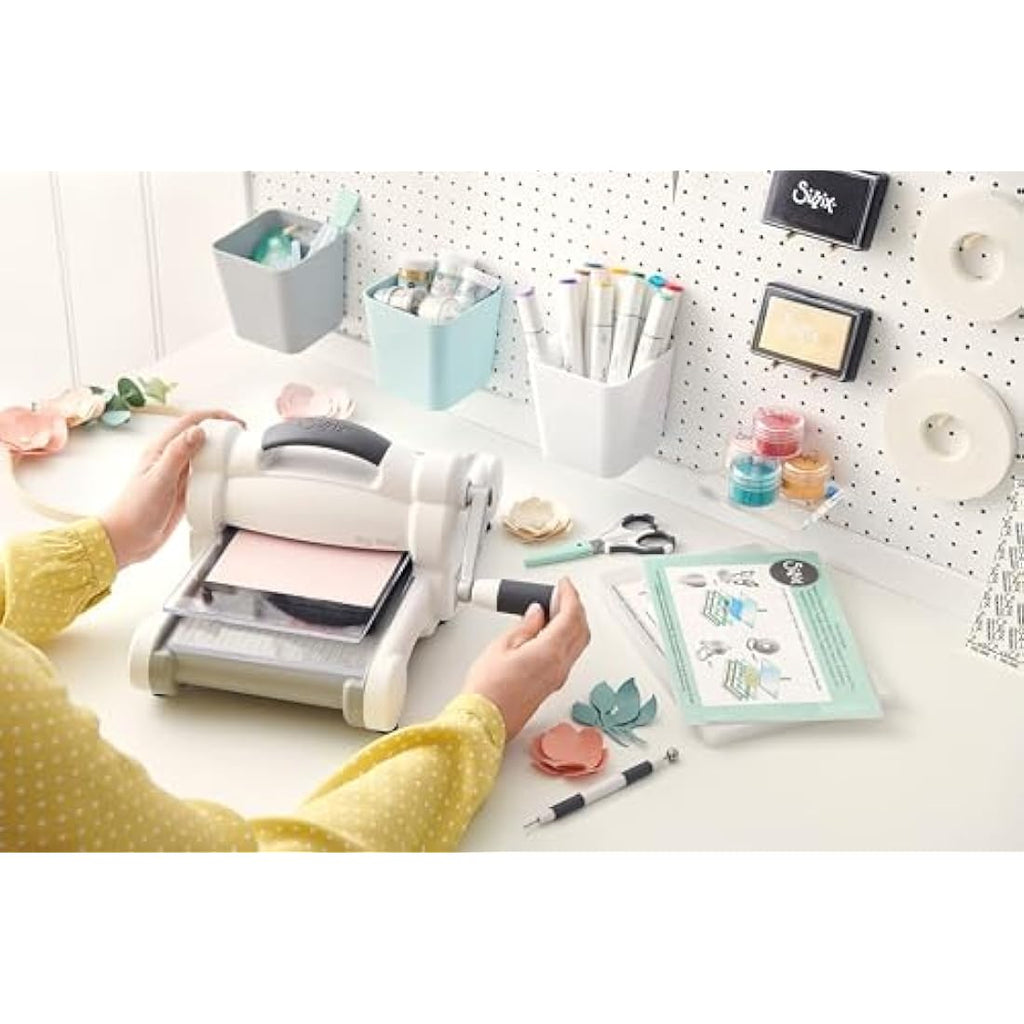Sizzix Big Shot Die Cutting and Embossing Machine for Card Making