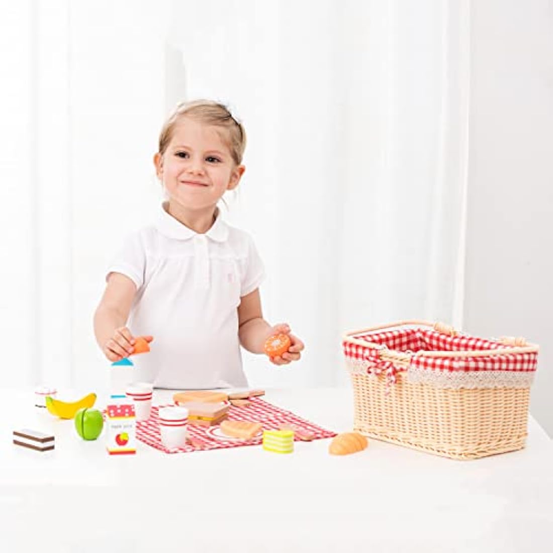 New Classic Toys Wooden Picnic Basket Set – Montessori Pretend Play Food